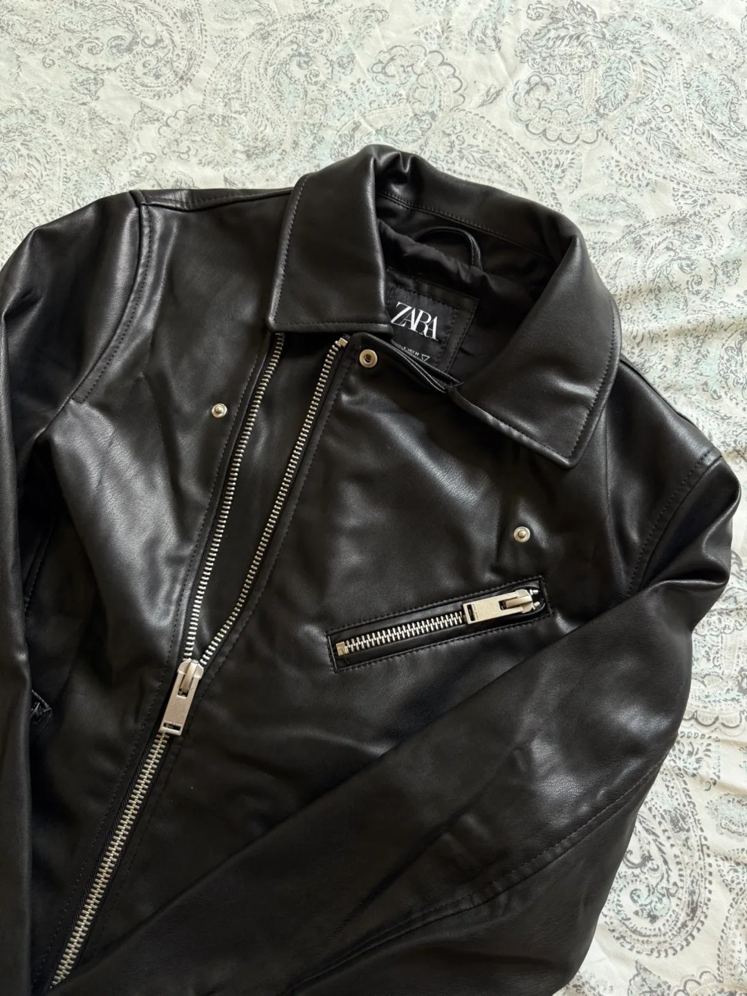 Zara Leather Jacket - Size Small thumbnail