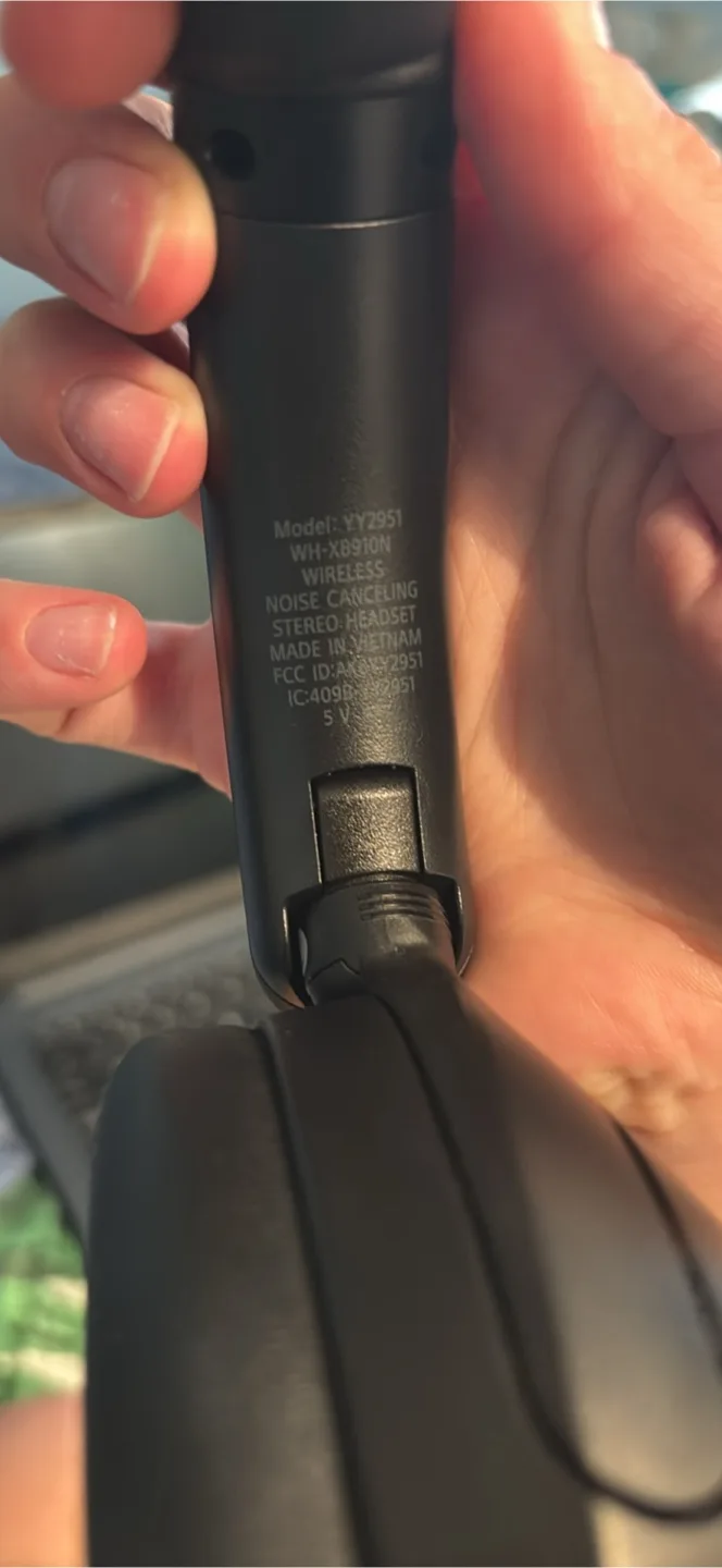 Sony WH-XB910N Wireless Noise Cancelling Headphones image indicator(10)