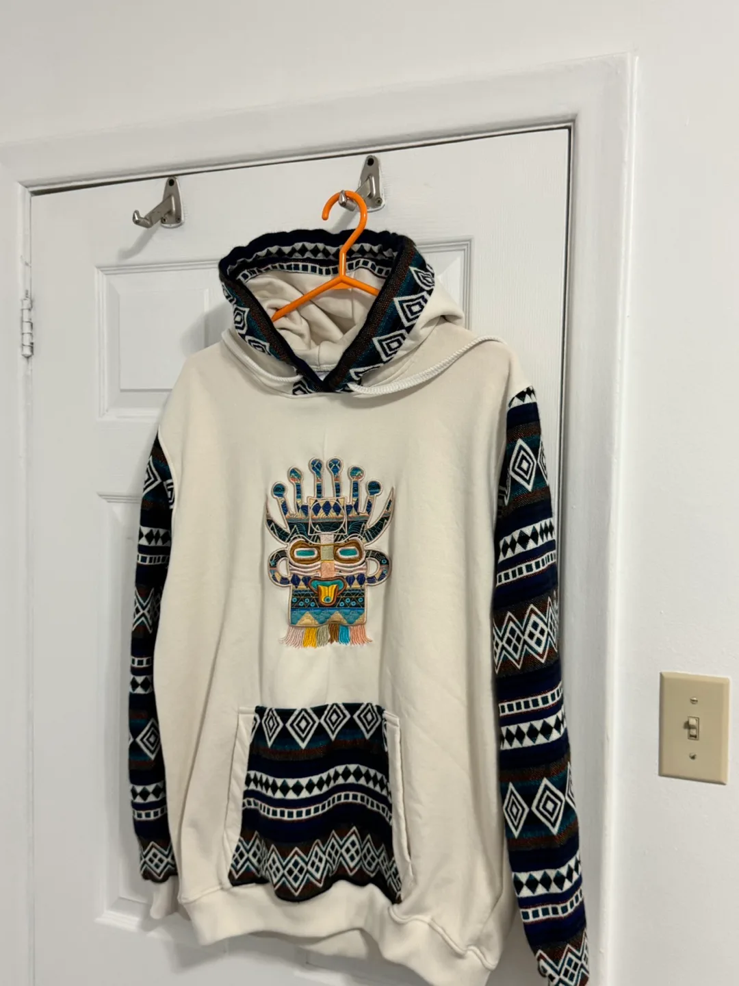Tribal Pattern Hoodie-Andean- Inspired Pullover (L mens) image indicator(4)