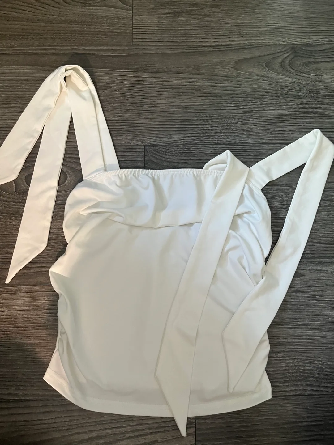 White Bow Tank Top image indicator(3)