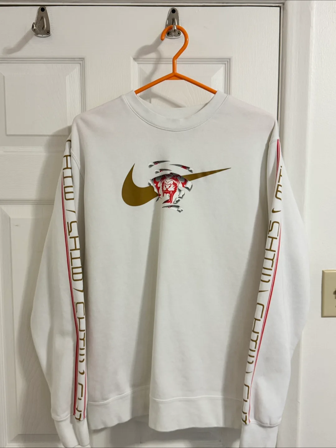 Nike Tiger Sportswear Fleece Crewneck (Large) thumbnail