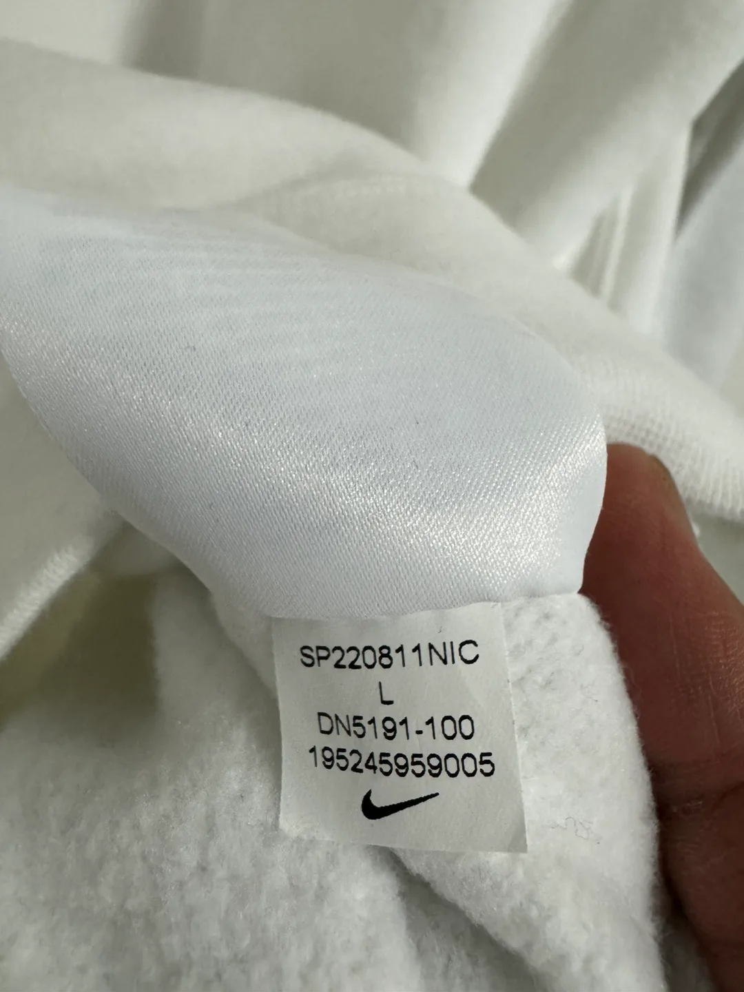 Nike Tiger Sportswear Fleece Crewneck (Large) image indicator(6)