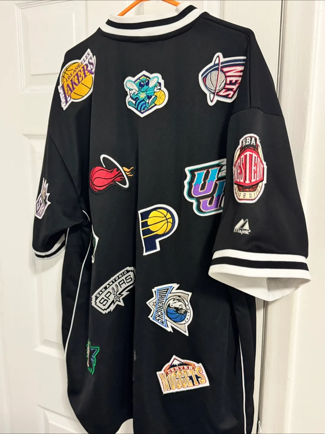Magestic NBA Warm Up AOP Stitched Logo (XXL) image indicator(8)