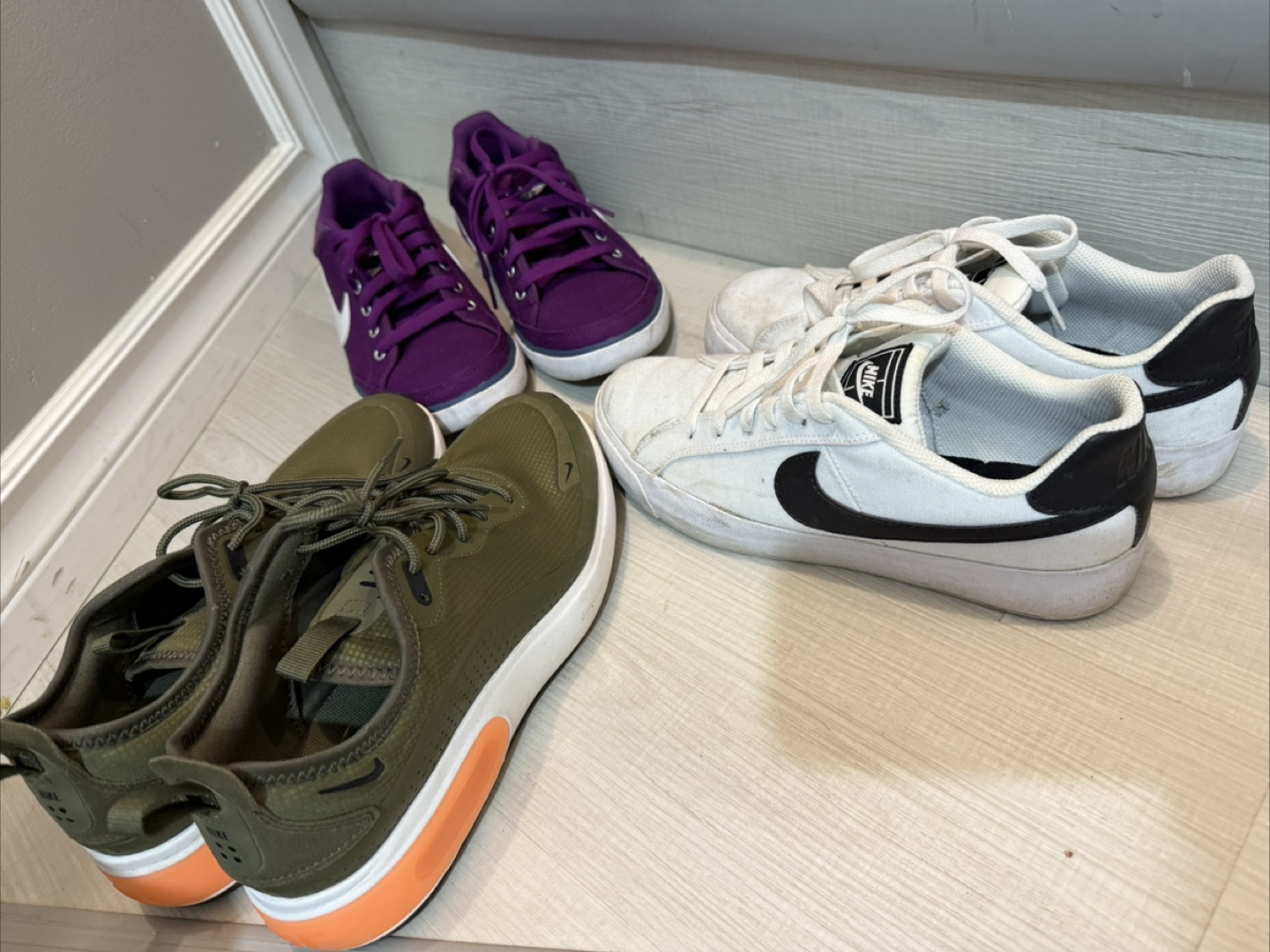 Nike Sneakers
