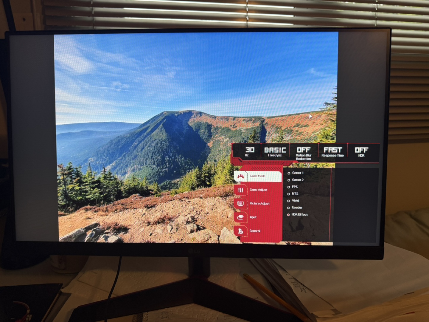 LG 24GN60T-B 24 Inch Full HD IPS 144Hz Gaming Monitor - photo 3