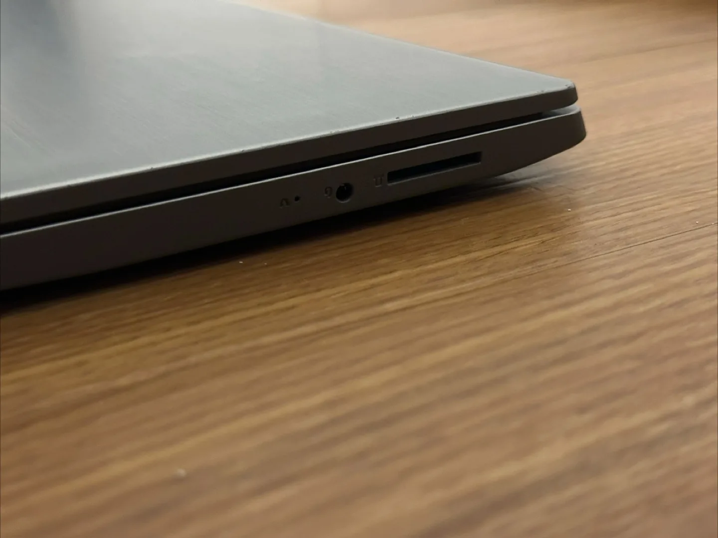 Lenovo Ideapad S145 15.6 Inch Laptop image indicator(3)