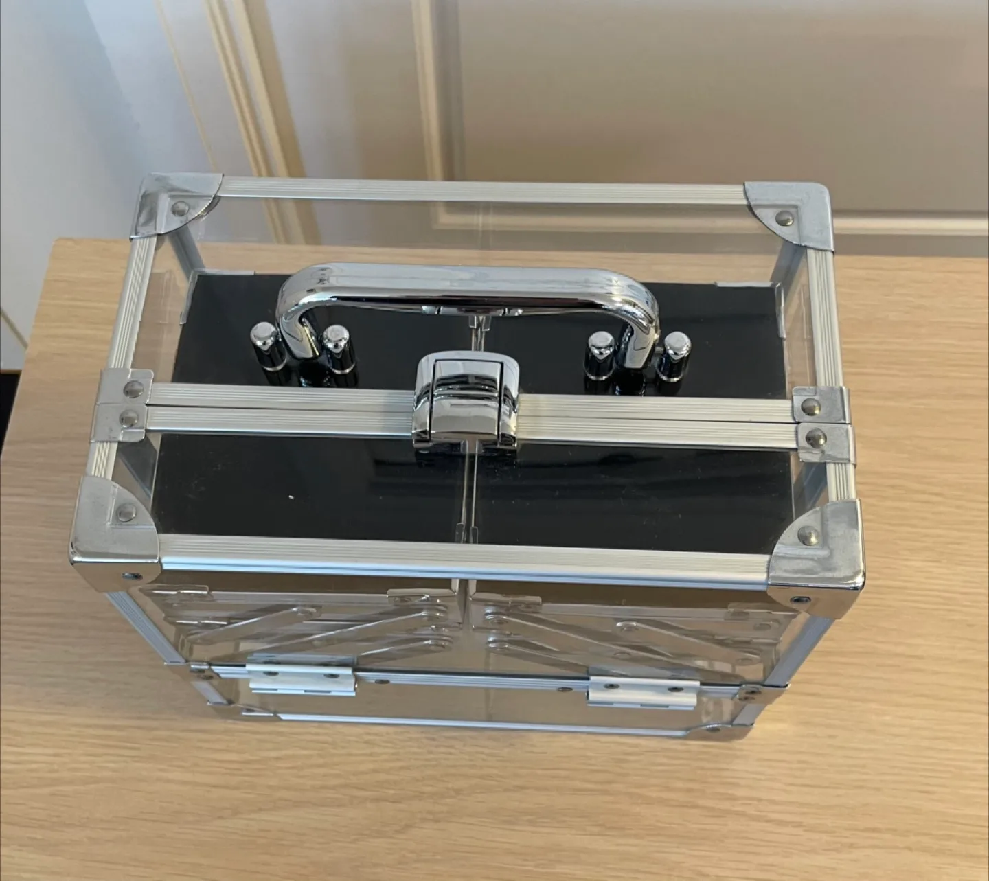 Acrylic Cosmetic Makeup Organizer Case image indicator(2)