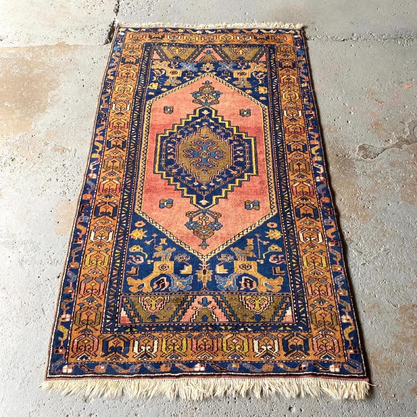 Antique Turkish Yahyali Rug thumbnail