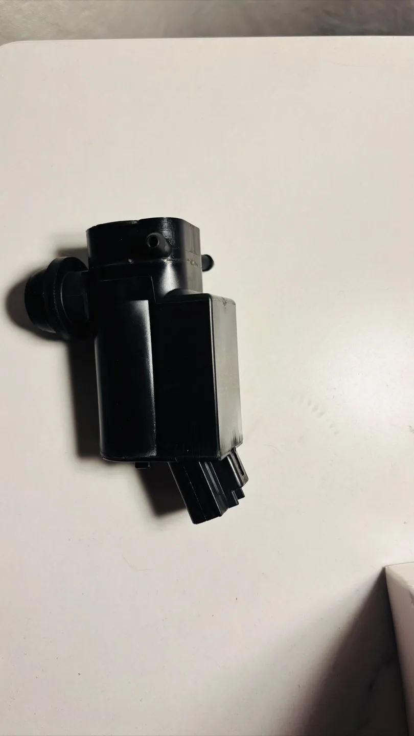 Black windshield washer  Automotive Part image indicator(4)