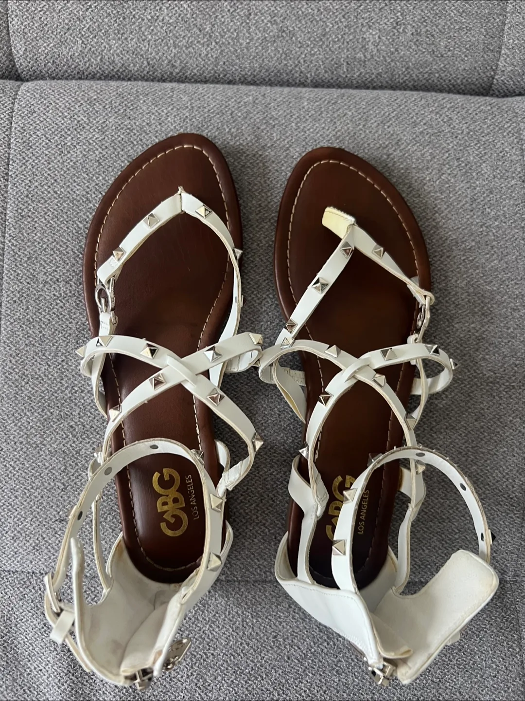 GBG Los Angeles White Gladiator Sandals - Size 8.5M thumbnail