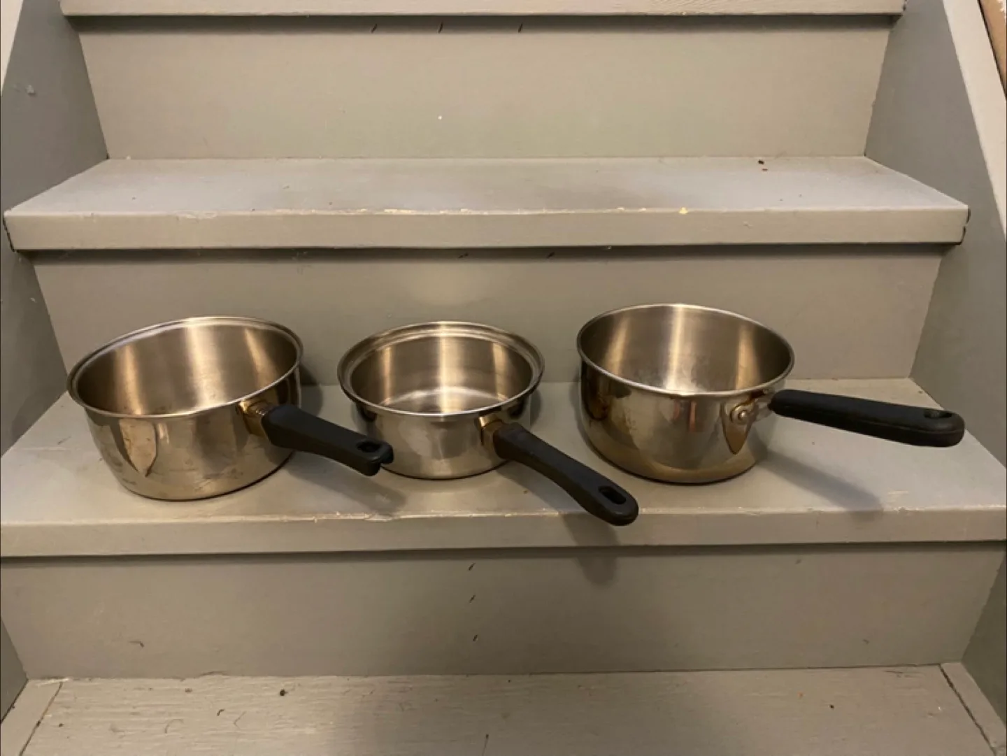 Set of 3 Stainless Steel Pots image indicator(2)