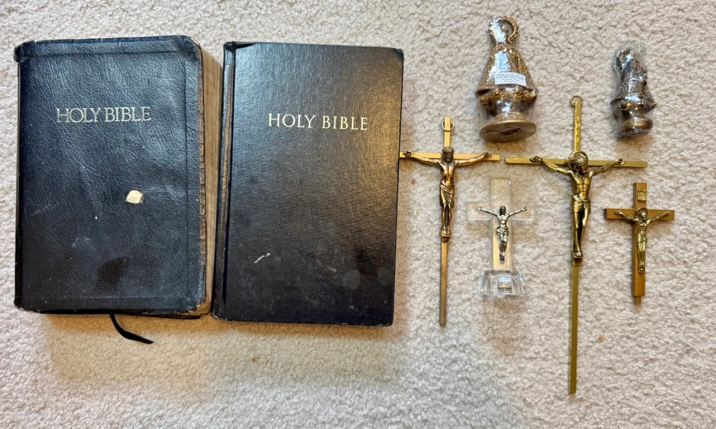 Religious Items: Bibles, Crucifixes, Statues thumbnail
