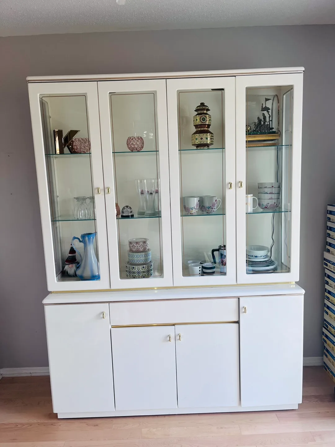 Living room Cabinet thumbnail
