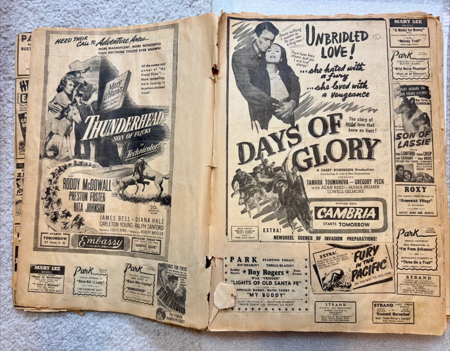 Vintage Easy Mount Scrapbook - 1940s/50s Clippings image indicator(3)