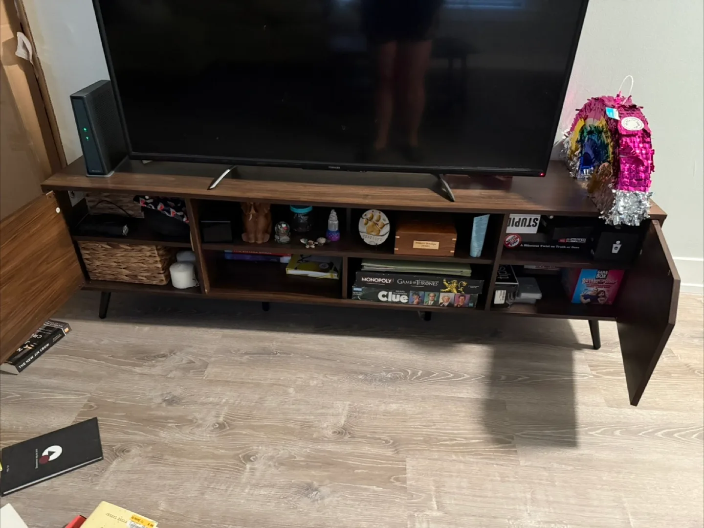 TV stand thumbnail