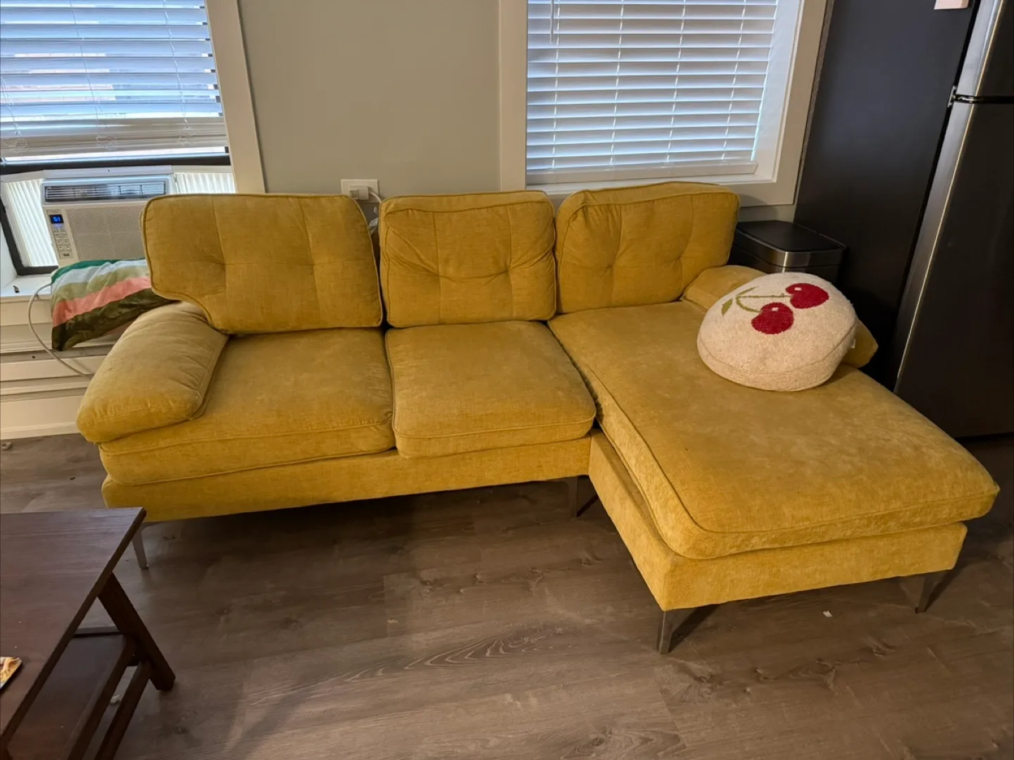 Yellow Sectional Sofa thumbnail