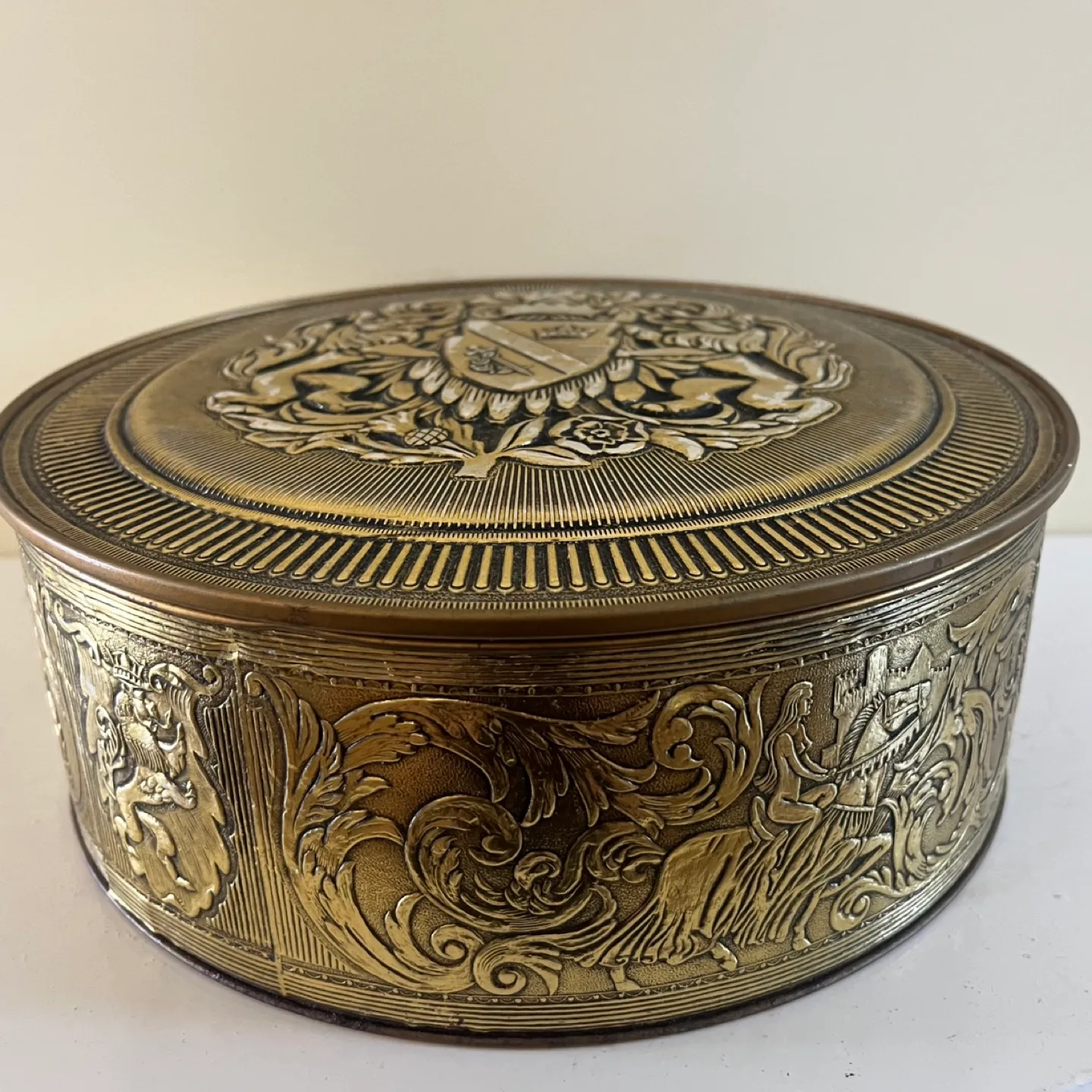 Vintage Guildcraft Cake Tin thumbnail