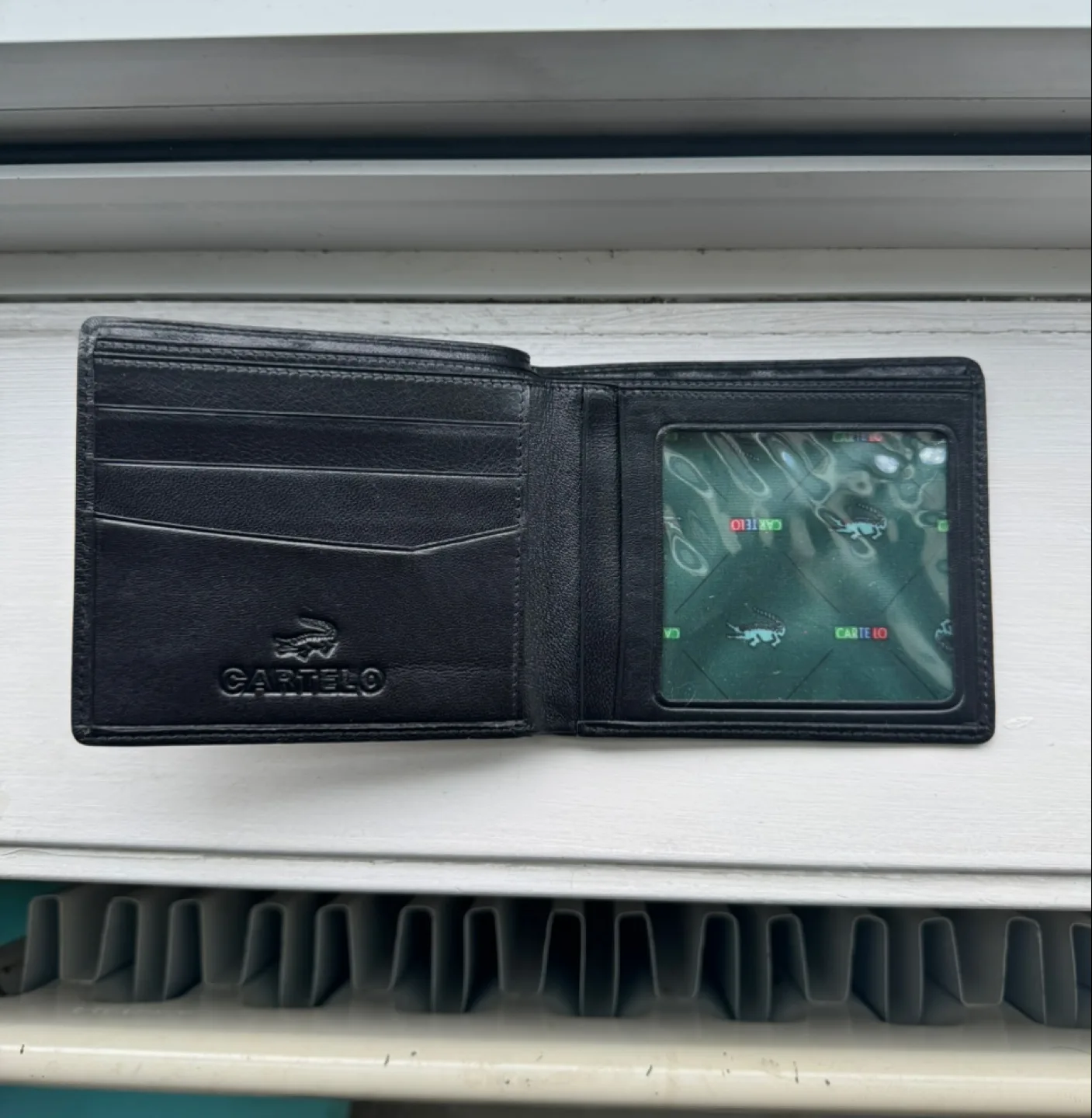 Cartelo Black Leather Wallet with Box thumbnail