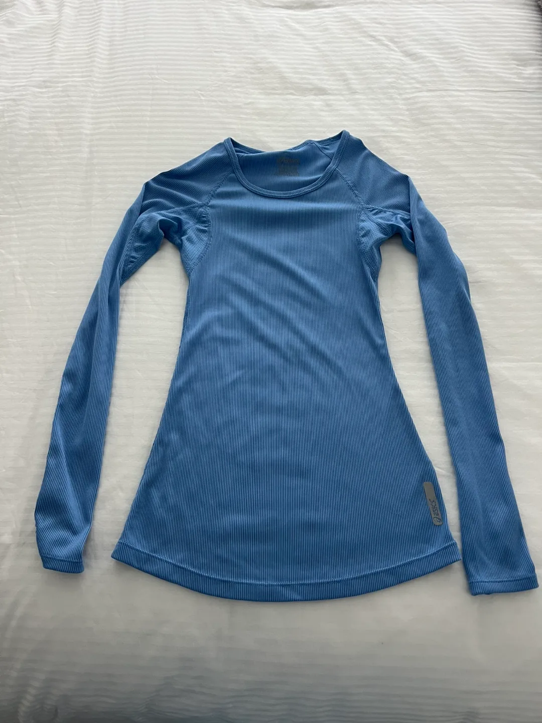 Asics Long Sleeve Top - Size XS thumbnail