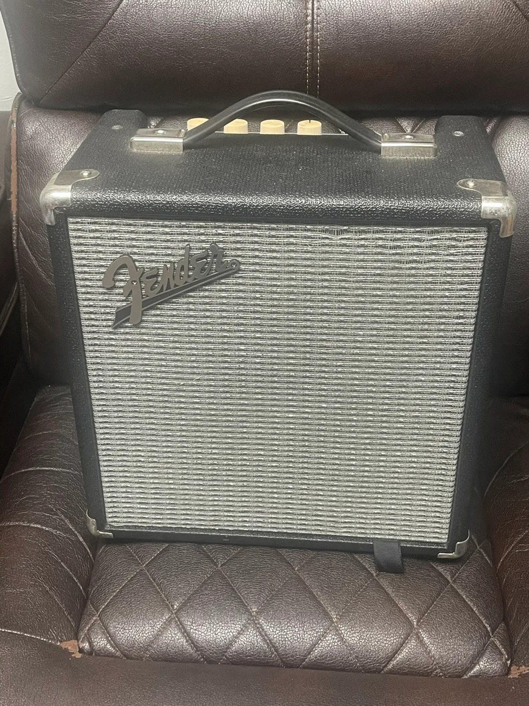 Fender Rumble Bass Amplifier thumbnail