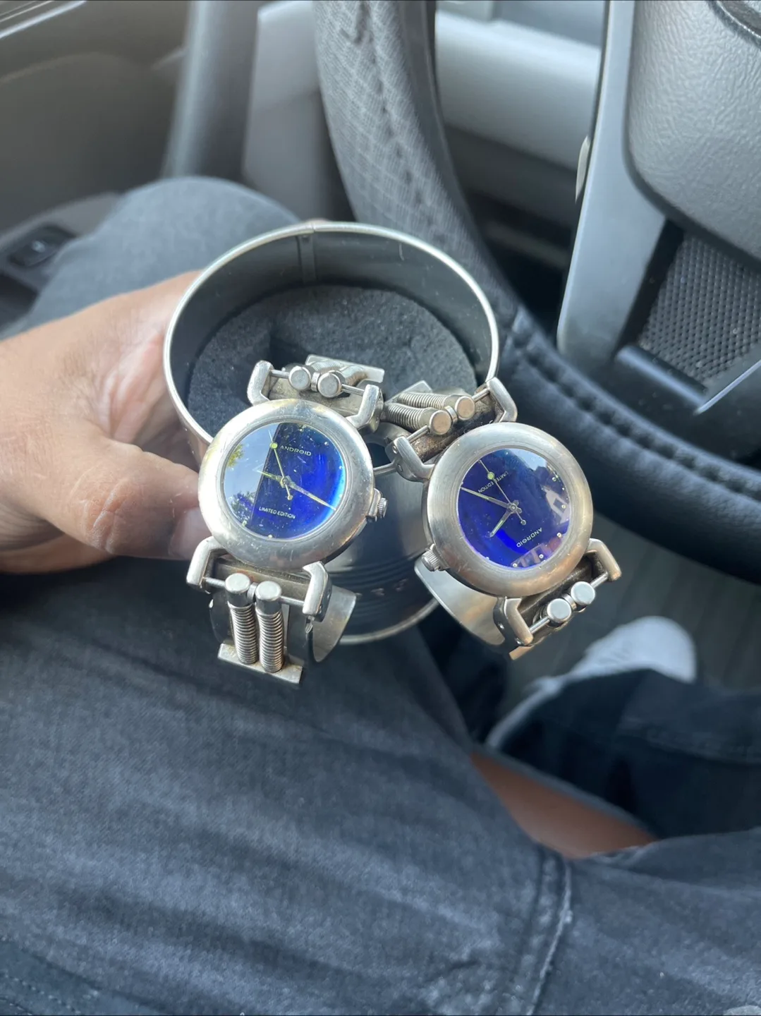 Android Limited Edition Watch thumbnail