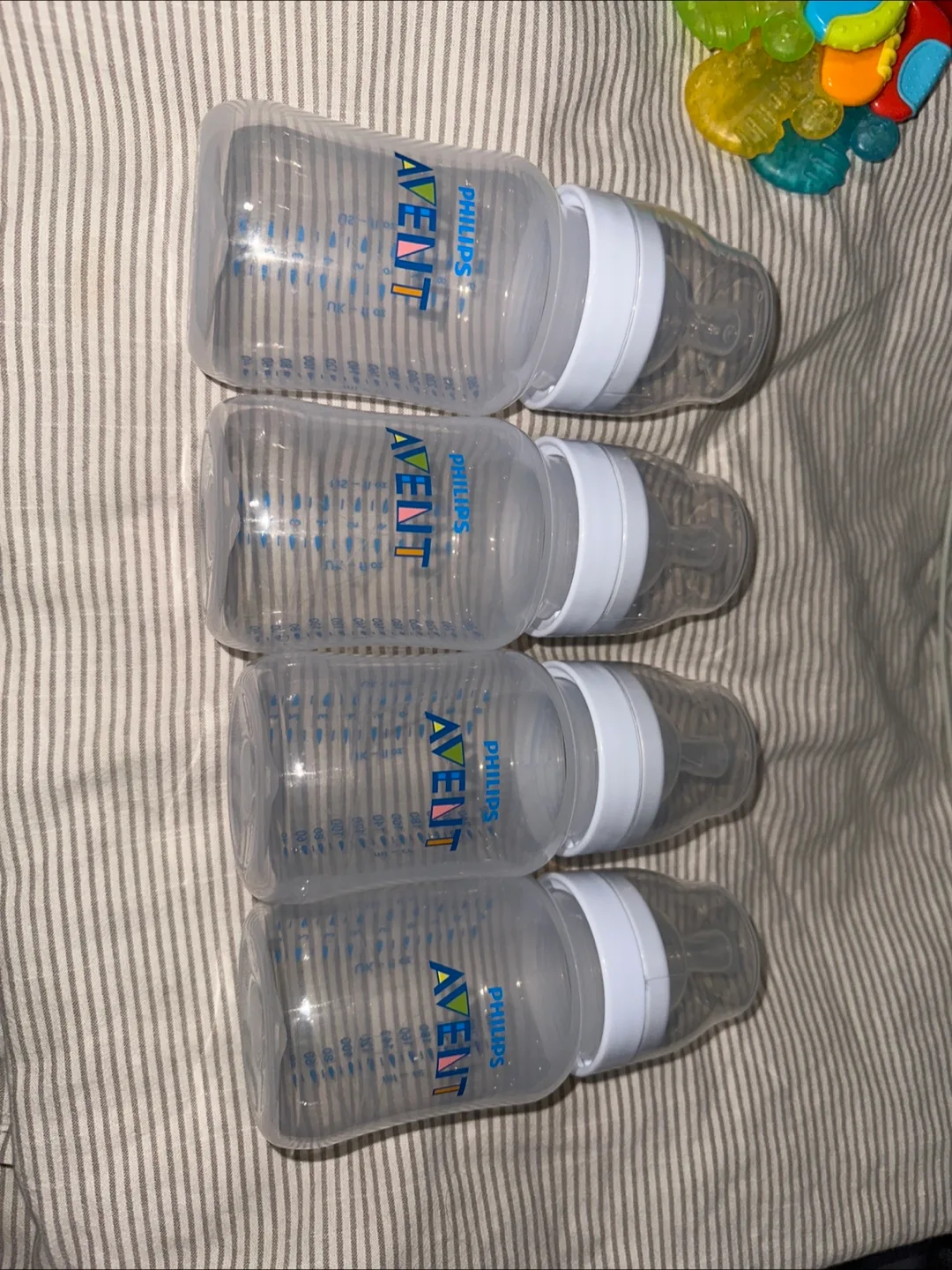 Philips Avent Baby Bottles (4) thumbnail