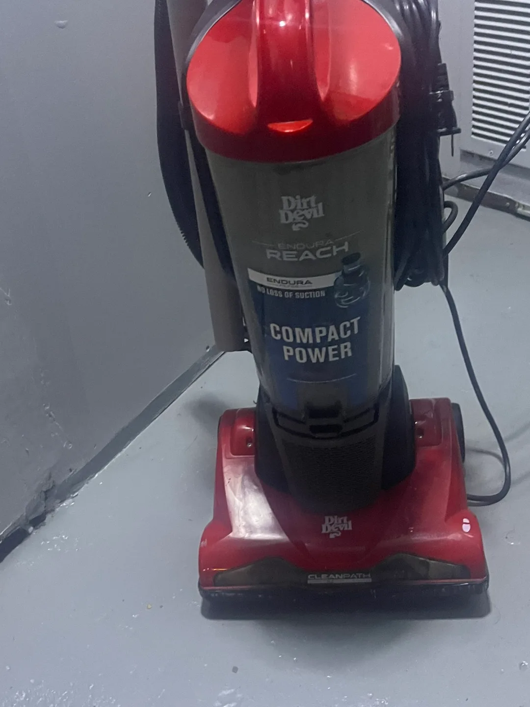 Dirt Devil Endura Reach Compact Power Vacuum thumbnail