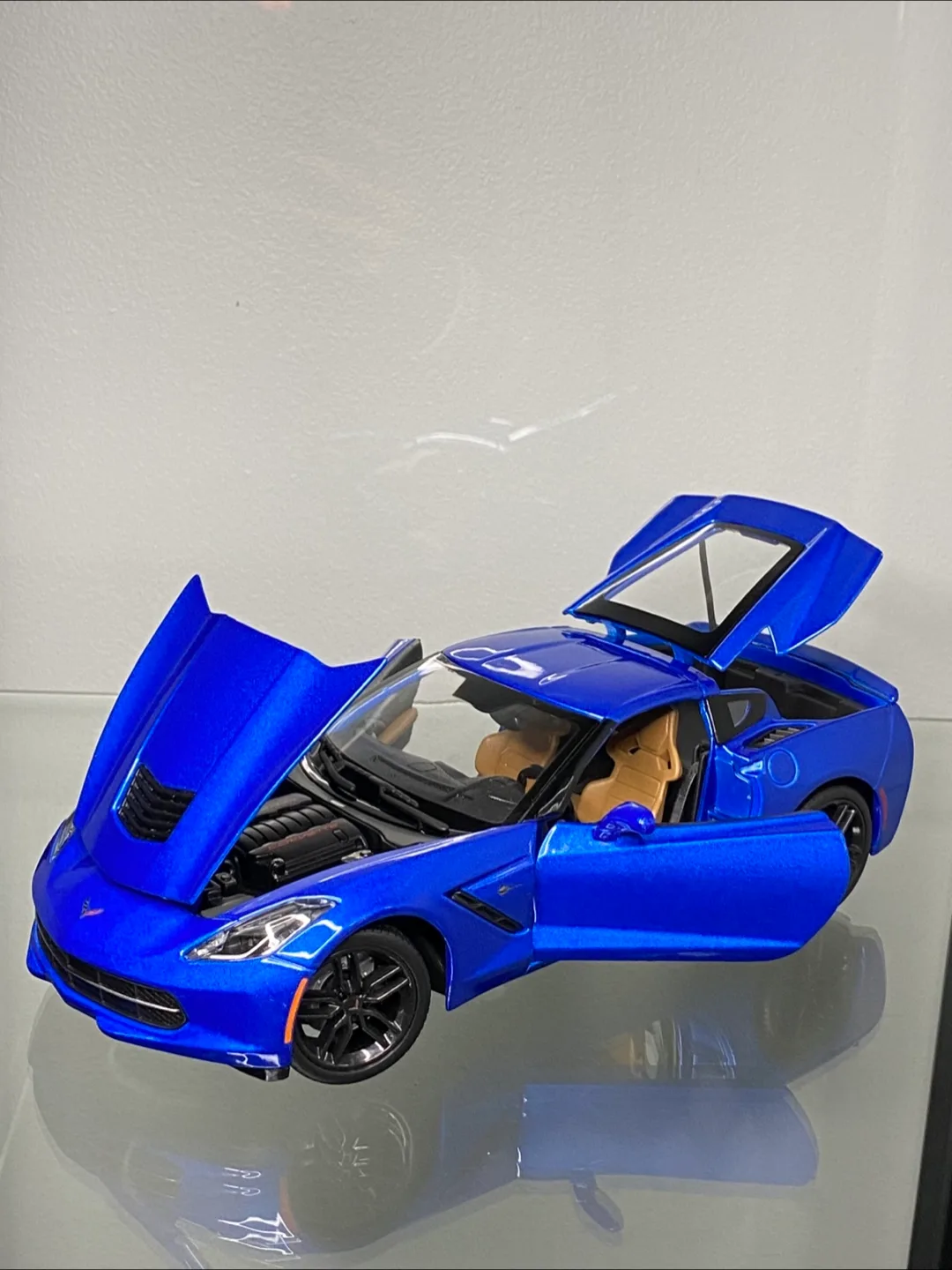 Stingray Z51 Corvette 1:18 Maisto thumbnail