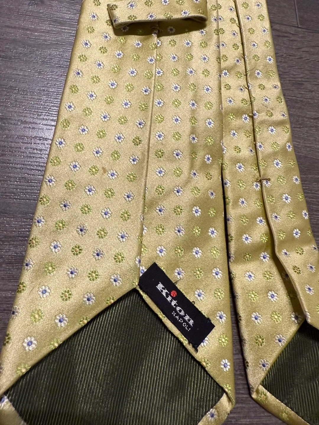 Kiton Napoli Yellow green  Patterned Tie silk Italy image indicator(4)