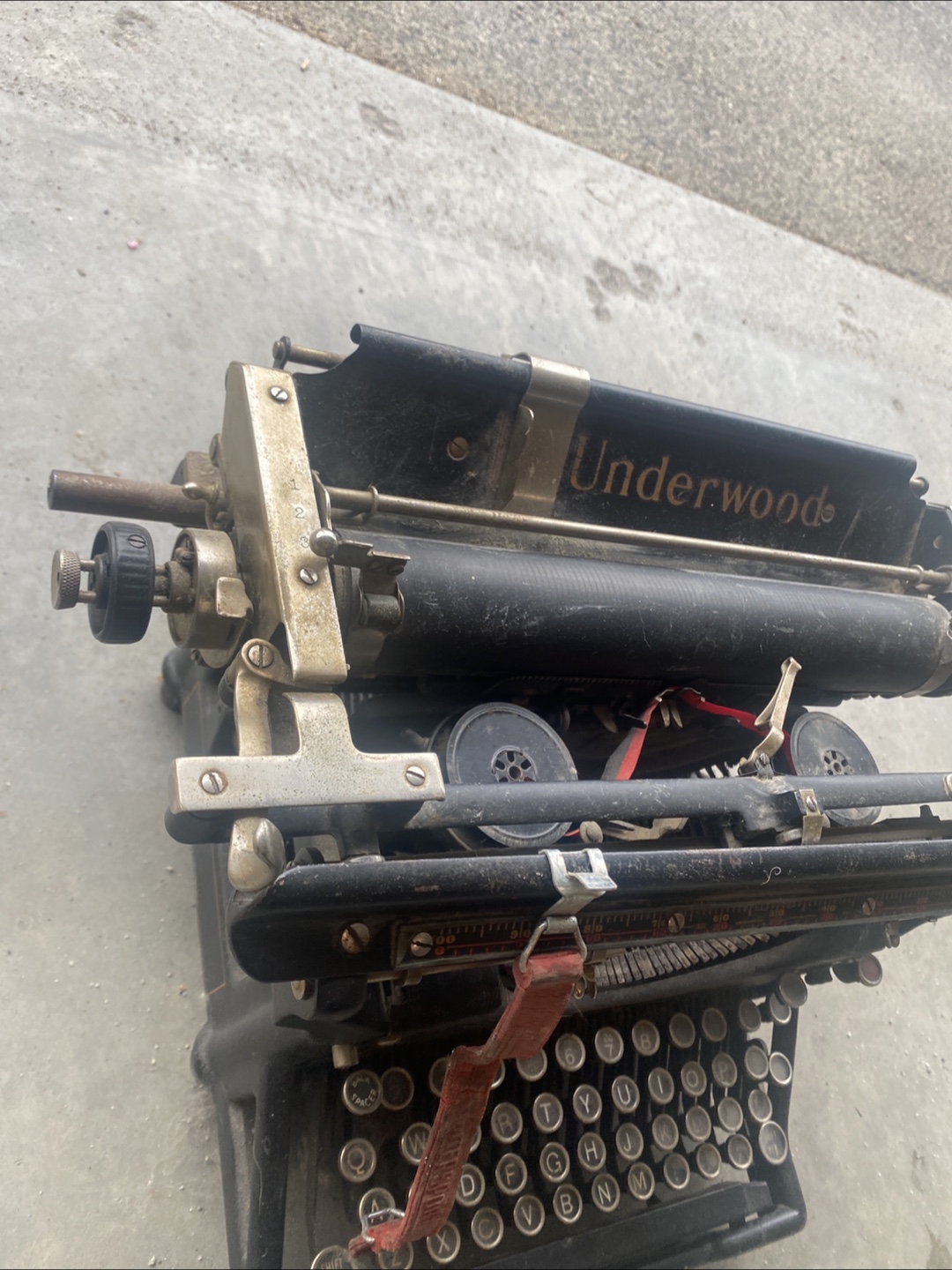 Underwood Standard Typewriter - photo 4
