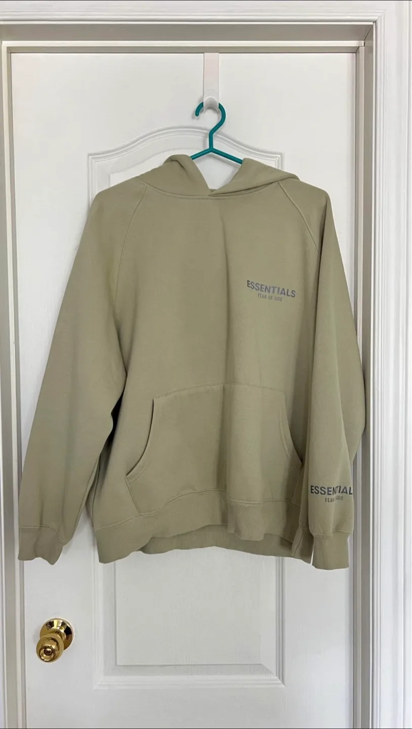 Essentials Fear of God Hoodie - Size Medium thumbnail