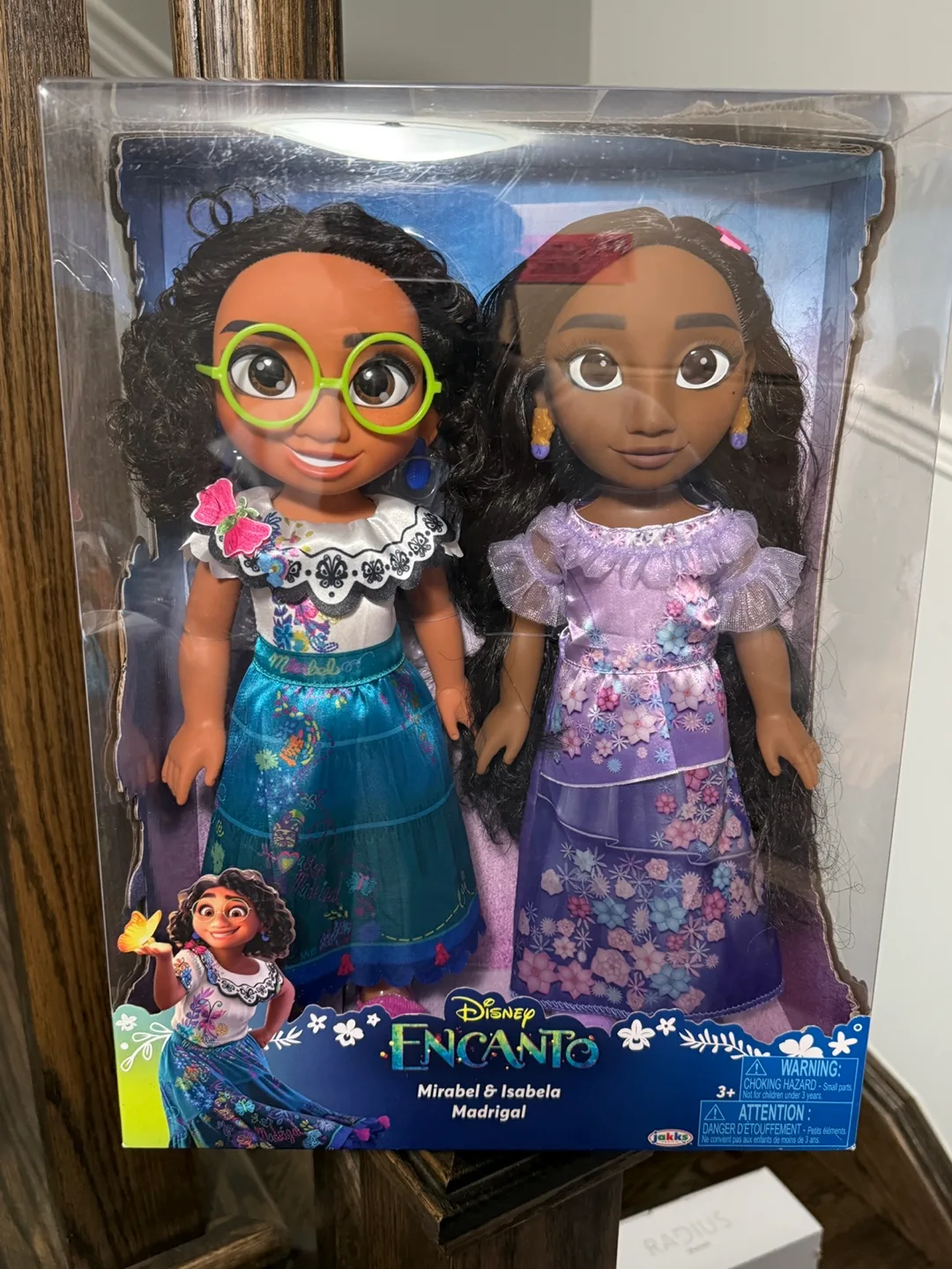 [New] Disney Encanto Mirabel & Isabela Madrigal Dolls thumbnail