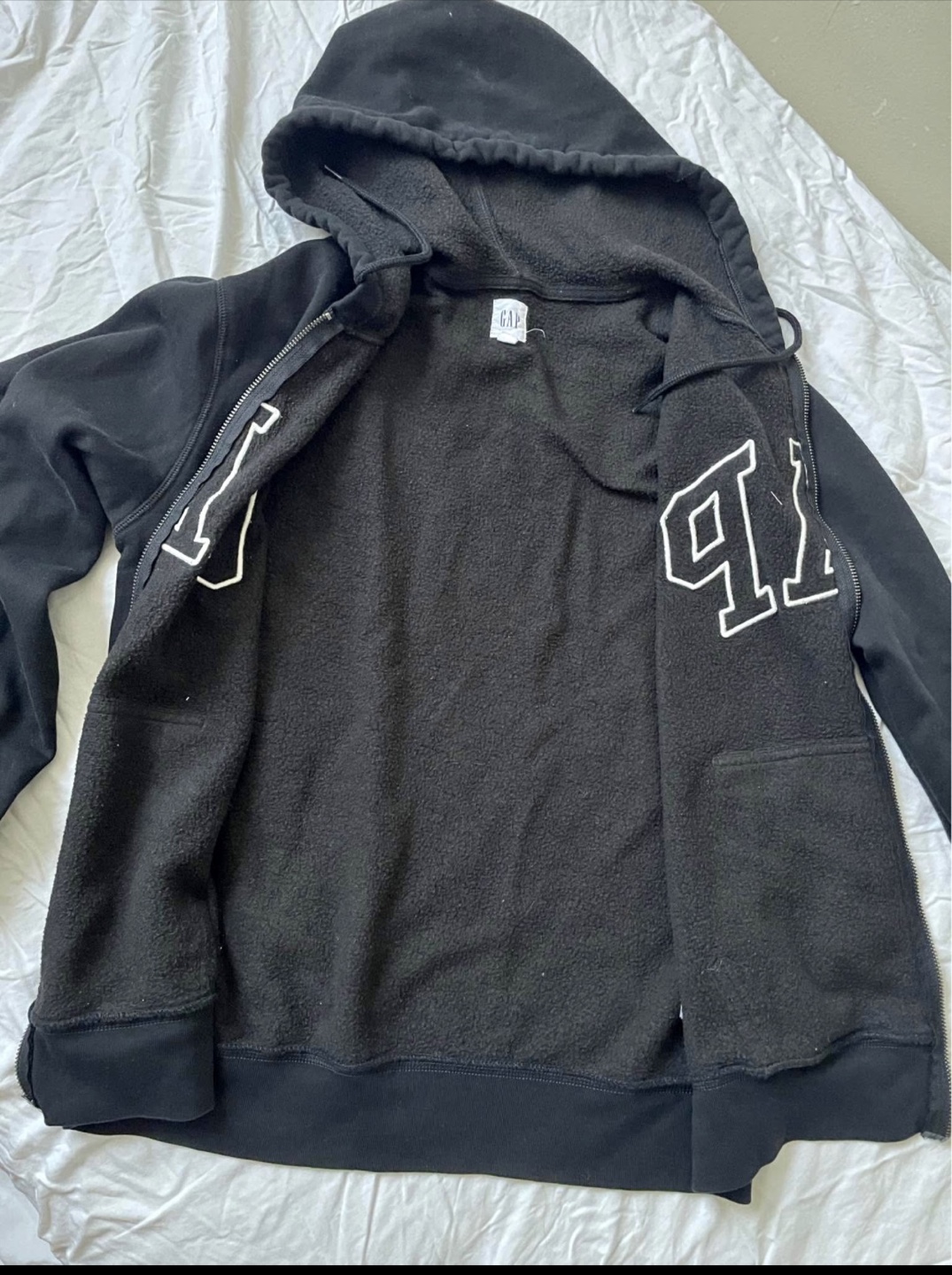 Gap Black Zip-Up Hoodie in good condition - photo 3