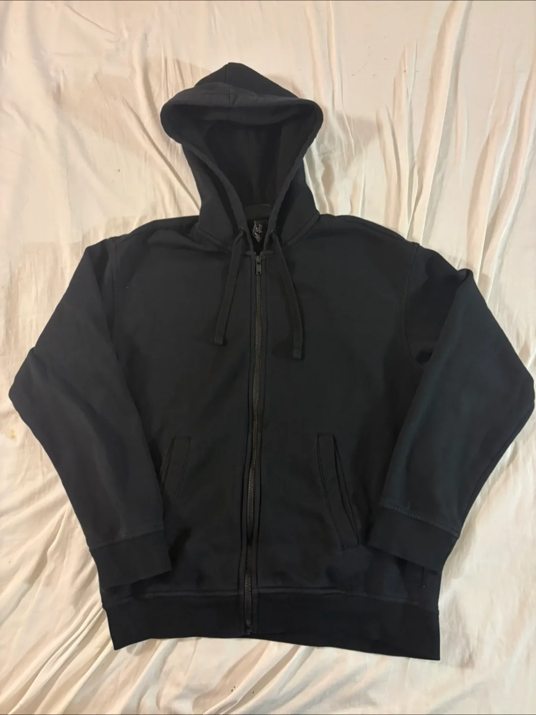 Used H&M hoodie in good condition thumbnail