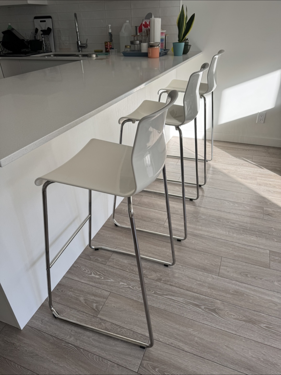 IKEA Glenn Bar Stools - Set of 3 - photo 3
