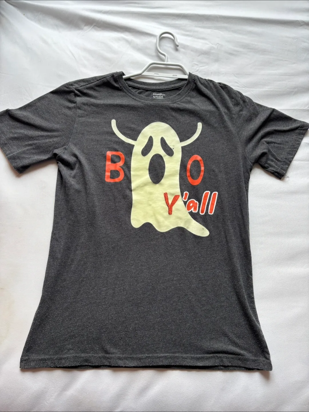 George XL Boo Y'all T-Shirt in good condition thumbnail