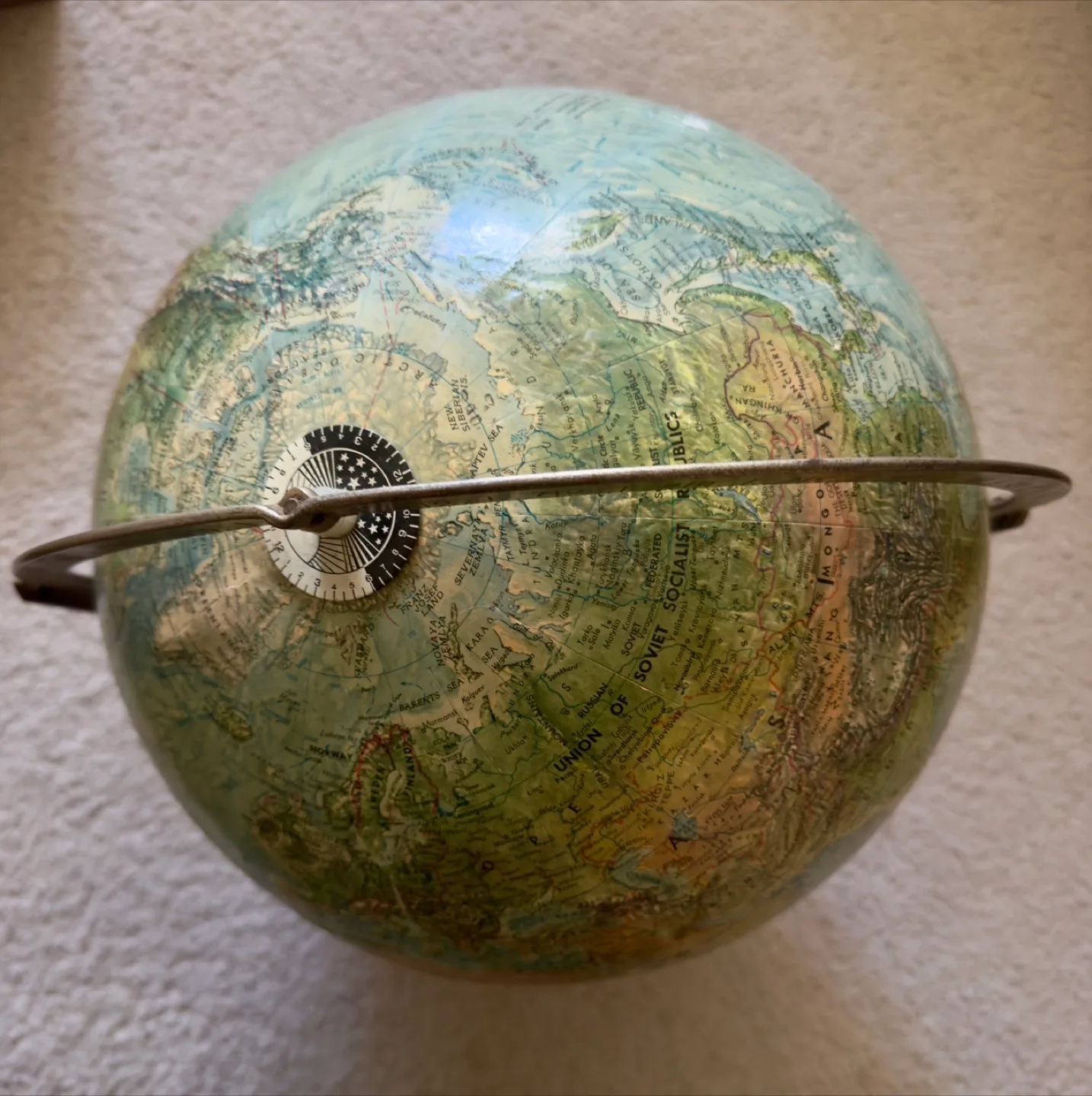 Reader's Digest Great World Globe - 12 Inches image indicator(7)
