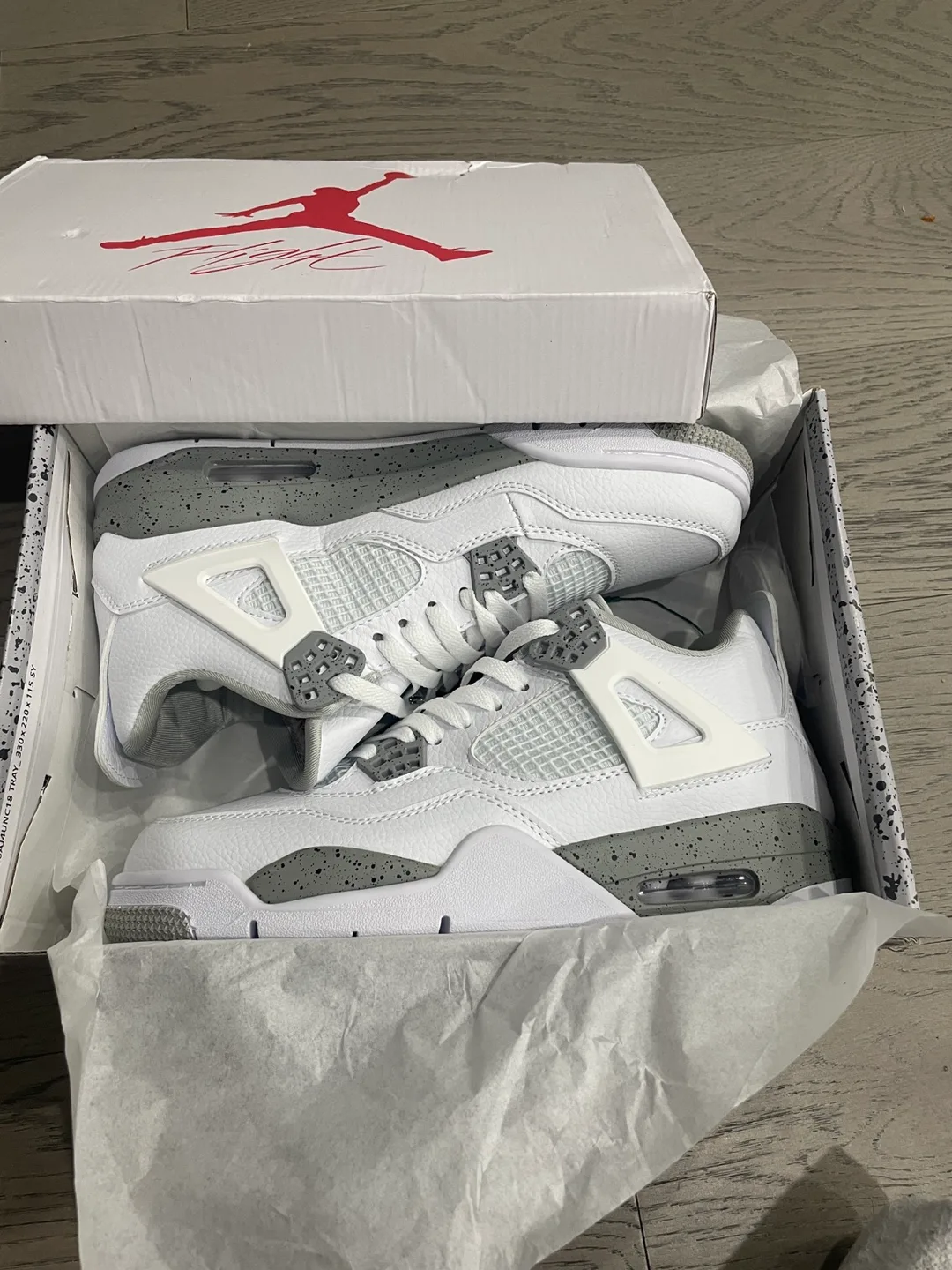 Jordan 4 White Oreo 9.5 image indicator(2)