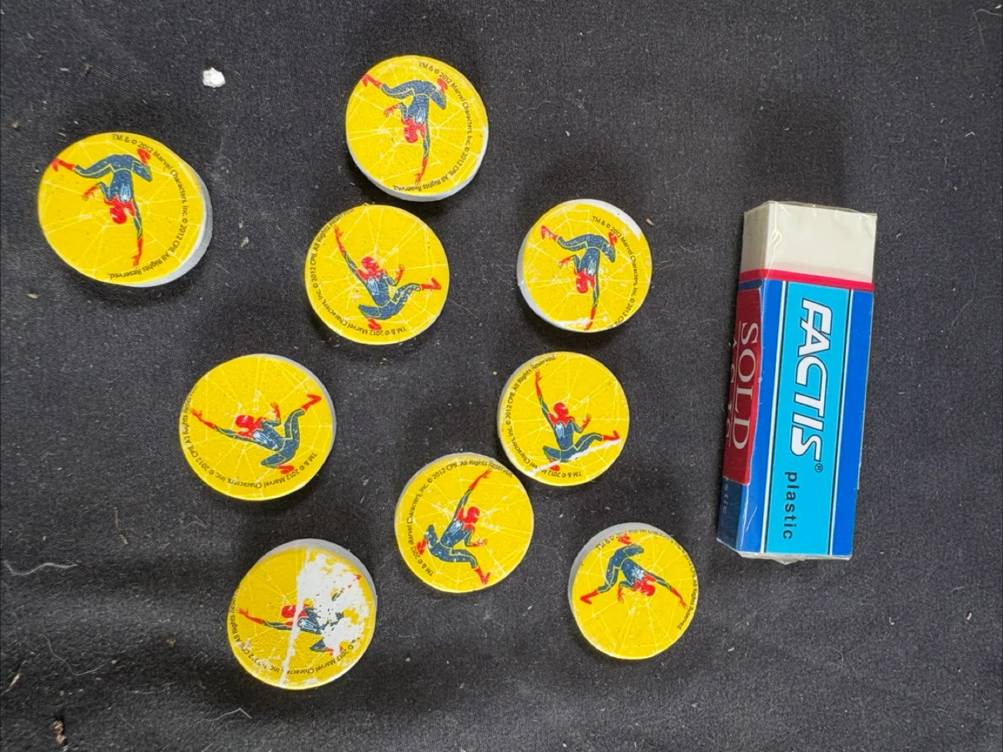 🇨🇦Spider-Man Pogs/Tazos & Factis Eraser thumbnail