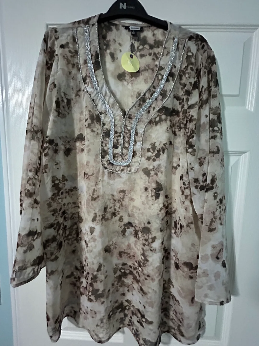 Beautiful tunic - XL thumbnail