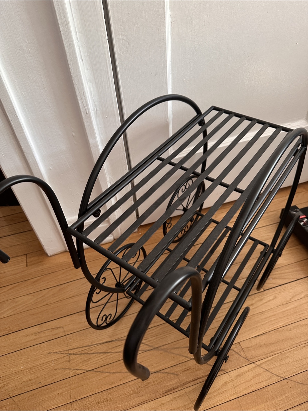 Cinderella’s Carriage Garden Shelf - photo 4