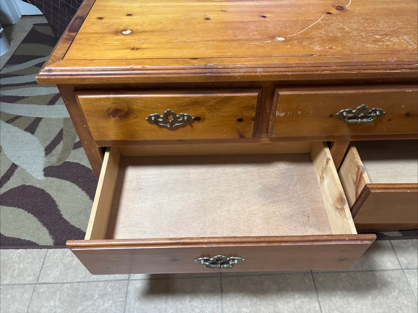 Wooden Dresser with 7 Drawers image indicator(2)