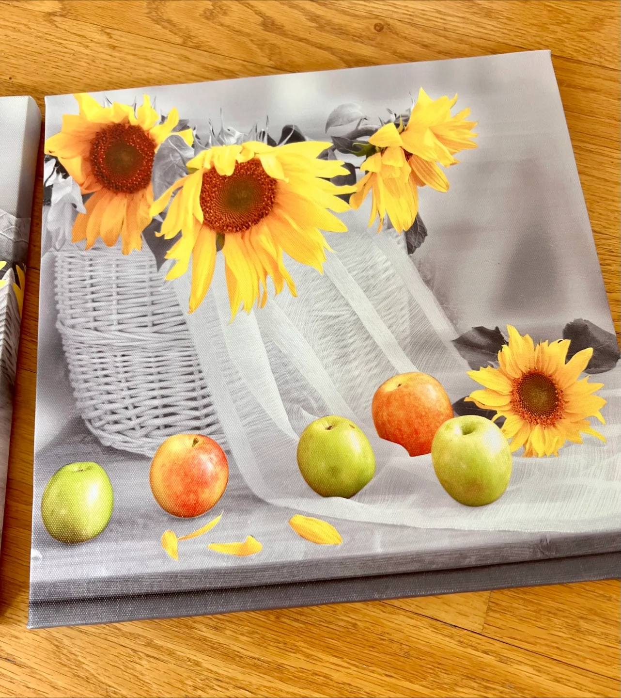 2 sunflower canvas print image indicator(3)