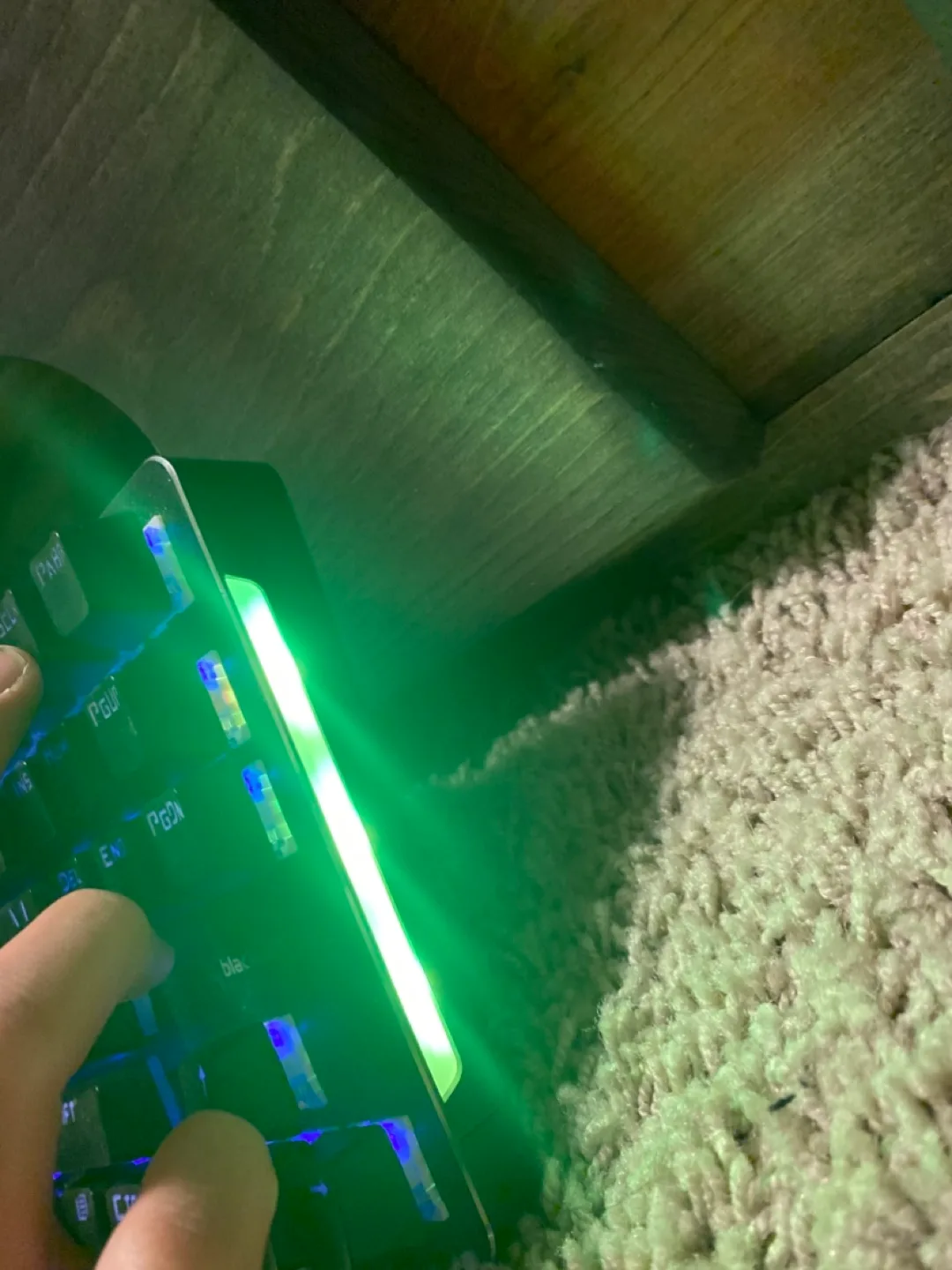 Blackweb RGB Mechanical Keyboard image indicator(5)