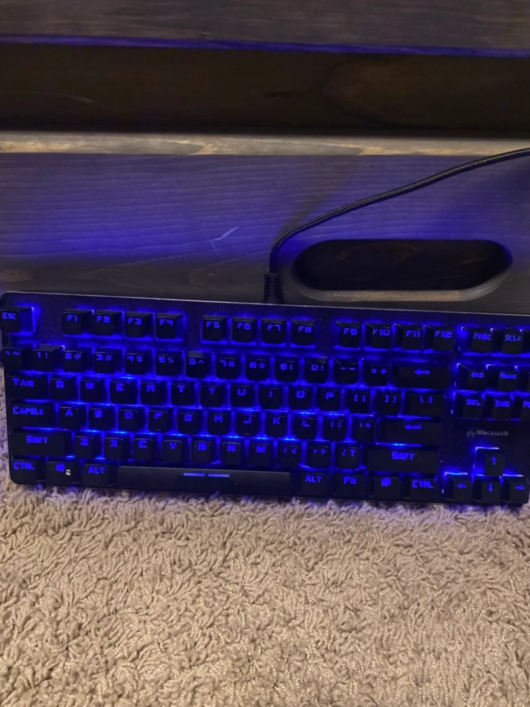 Blackweb RGB Mechanical Keyboard image indicator(4)