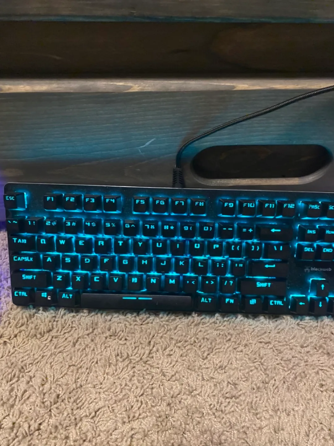 Blackweb RGB Mechanical Keyboard image indicator(3)