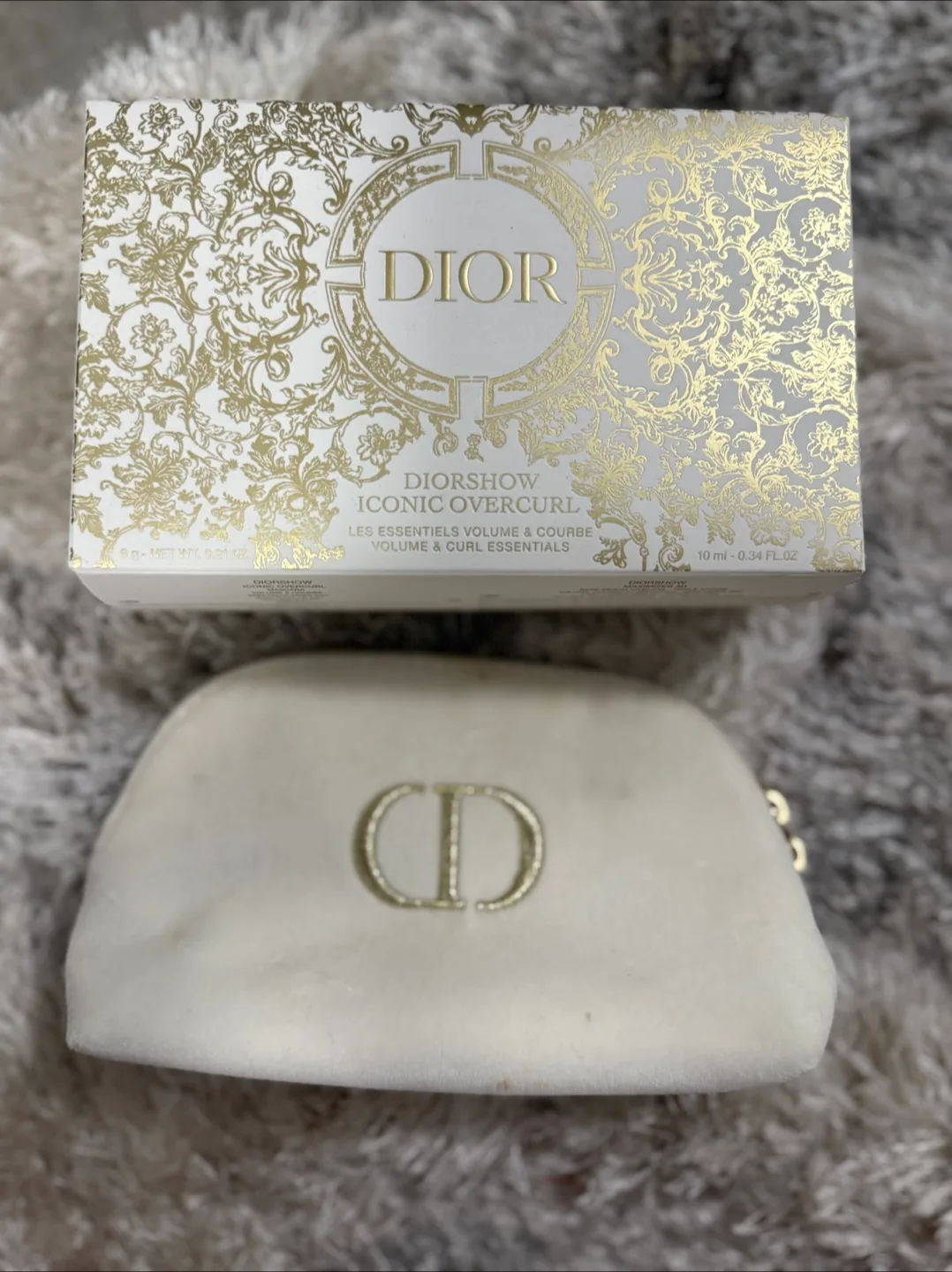 Dior Diorshow Iconic Makeup Case thumbnail
