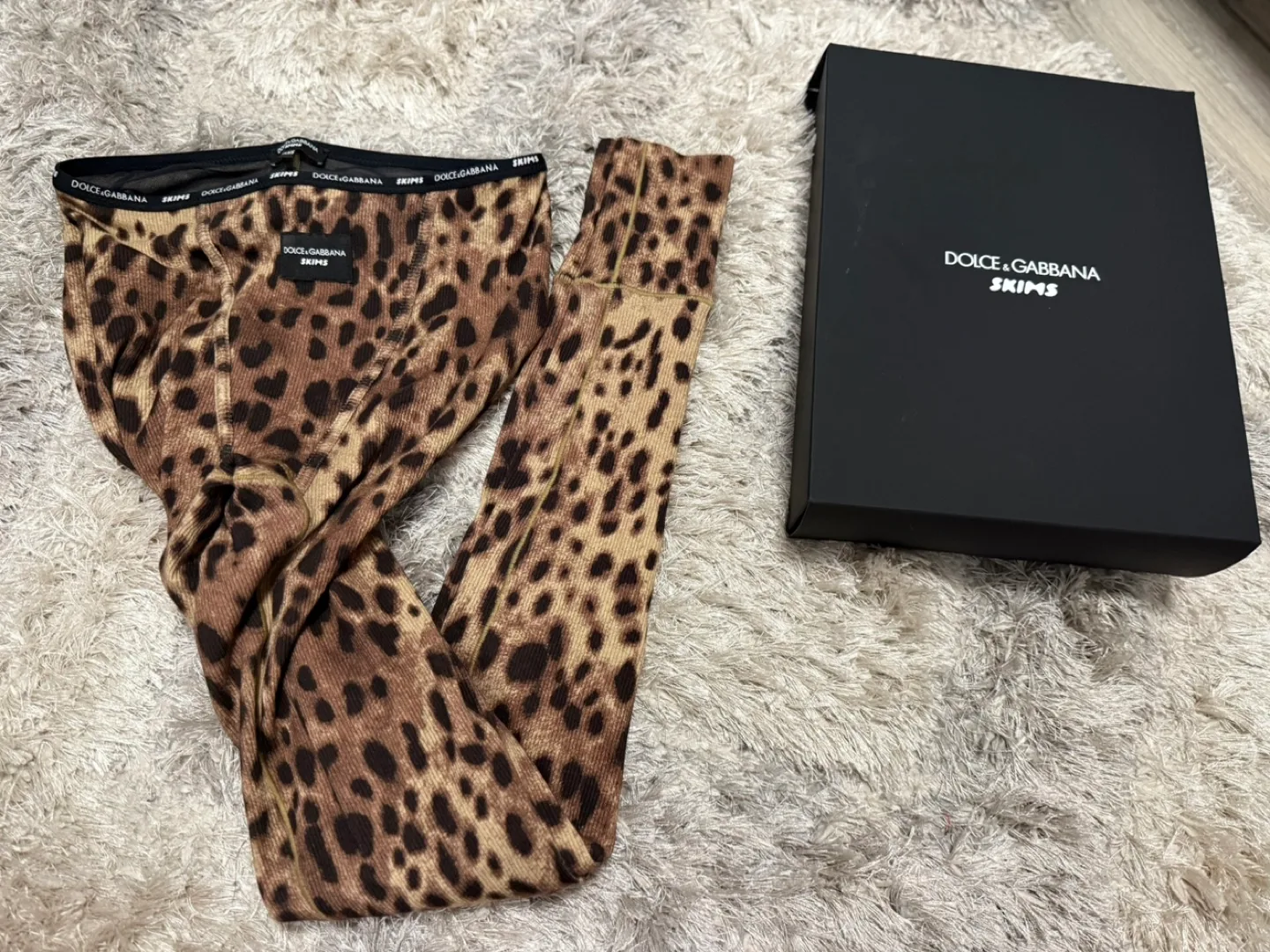 Dolce & Gabbana SKIMS Leopard Print Leggings size xxs thumbnail