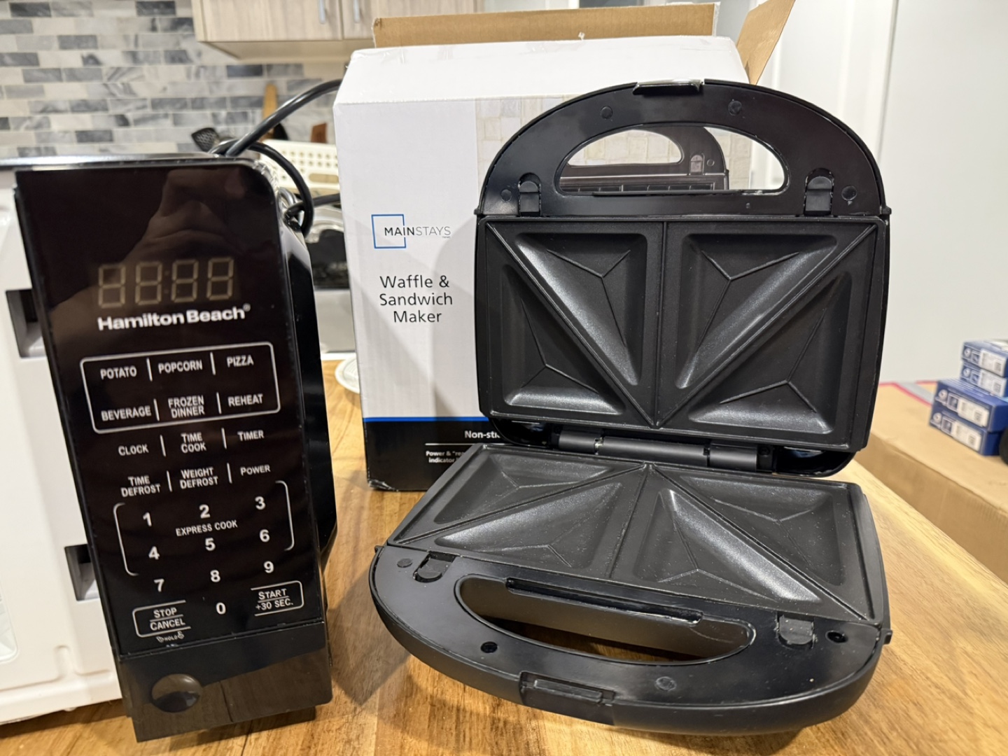 Hamilton Beach Microwave & Mainstays Waffle Maker - photo 3
