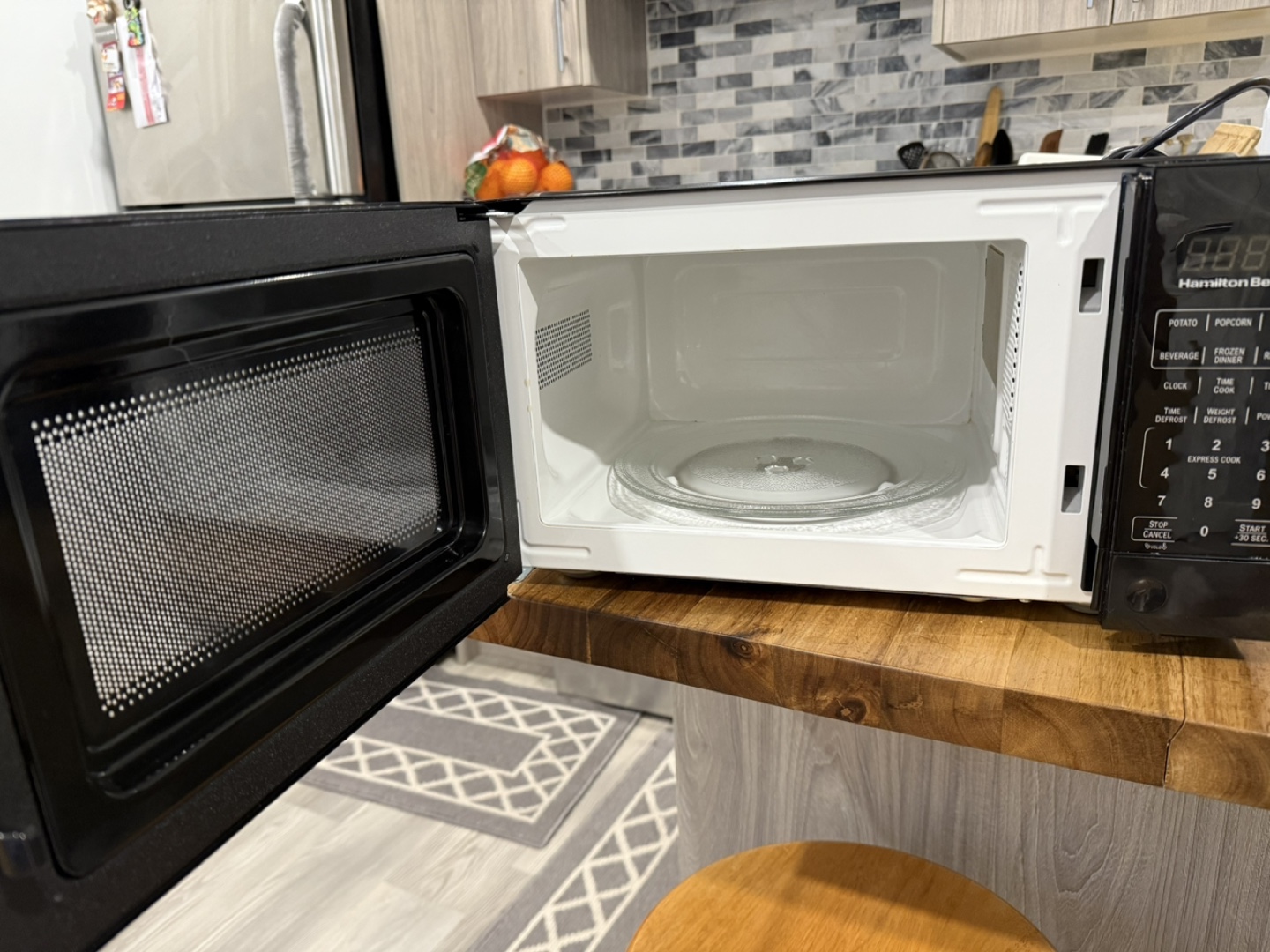 Hamilton Beach Microwave & Mainstays Waffle Maker - photo 2